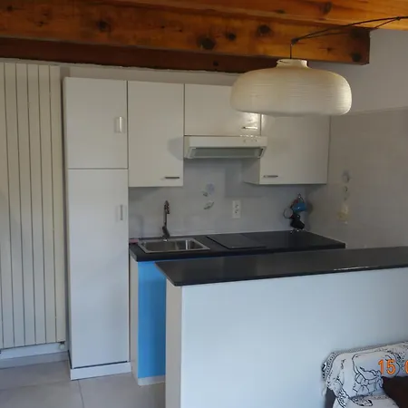 Habitación en casa particular Duplex 13 Colline Des Fleurs *